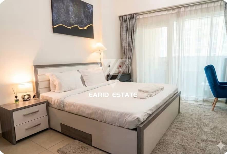 Fully furnished/ chiller free / open view