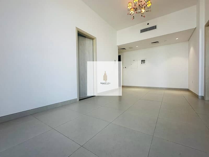 13 f3c99560-6ee3-4fe4-9803-9e41401b7ef9. jpg