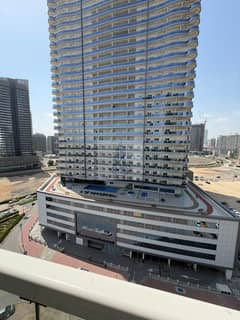 شقة في المساكن الحمراء،مدينة دبي الرياضية 1 غرفة 55000 درهم - 14791030