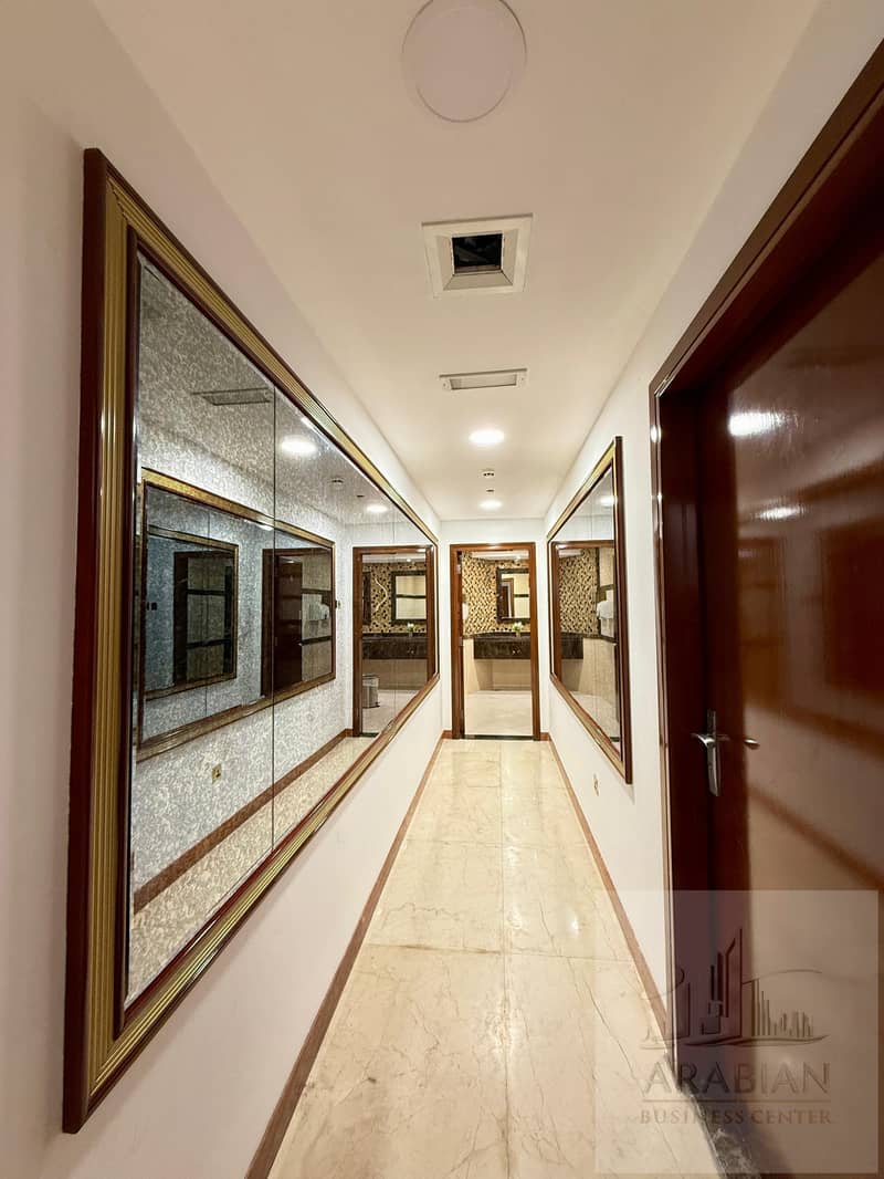 22 washroom 4. jpg