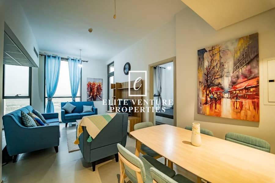 SPACIOUS 1-BHK | ELEGANT | PRIME LOCATION | FULLY FURNISHED | HIGH FLOOR