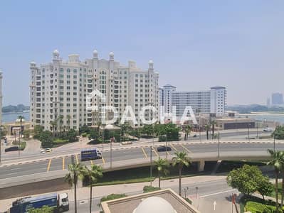2 Bedroom Flat for Rent in Palm Jumeirah, Dubai - Up to 6 Cheques | Beach Club | High Floor
