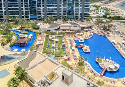 2 Bedroom Apartment for Sale in Palm Jumeirah, Dubai - Resort Living | Private Garden | Ocean Views