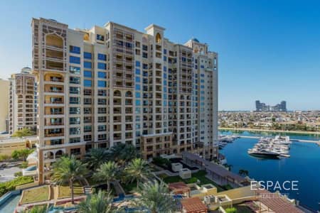 Appartement de 3 chambres à à louer à Palm Jumeirah, Dubai - Appartement à Palm Jumeirah，Marina Residences，Marina Residences 3, 3 chambres, 280000 AED - 6408646