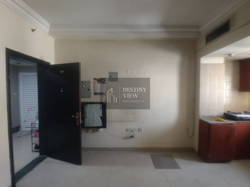 Spacious studio Apartment in Muweilah | 450Sqft | 1 Baths | AED |20000 | Near to park