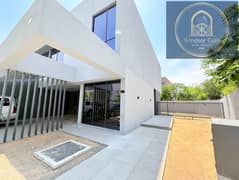 فيلا تاون هاوس واسعة مكونة من 4 غرف نوم متاحة في كايا ماسار