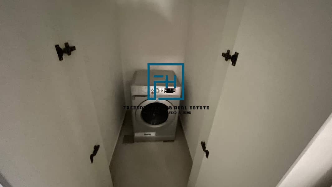 24 55937. jpg