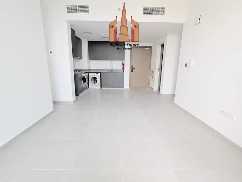 Luxurious Modern 2BR || Open Huge Balcony View || Ready To Move || All Amenities