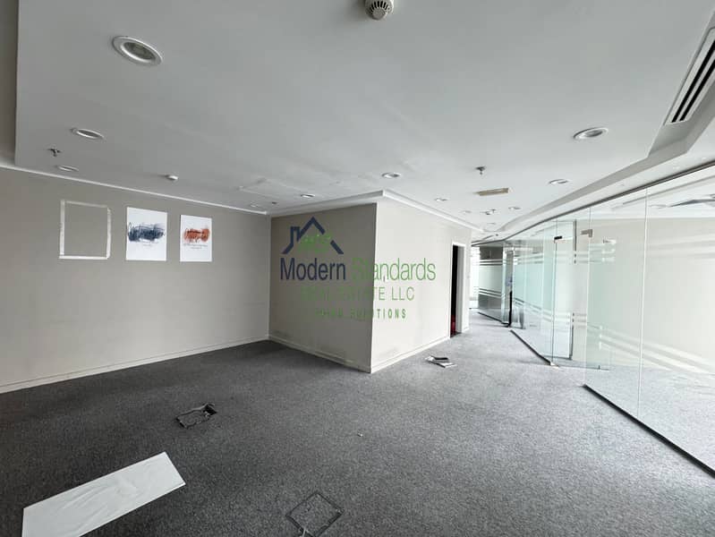 Fitted Office | Regal Tower | Canal & Downtown View - Ansicht 6