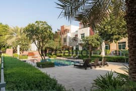 شقة في قرية الخليج،الغدیر 1 غرفة 65000 درهم - 14795535