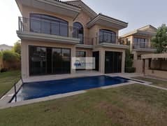 فيلا بمسبح خاص | 5 غرف نوم | إطلالة على الحديقة والمسبح | Sanctuary Falls JGE