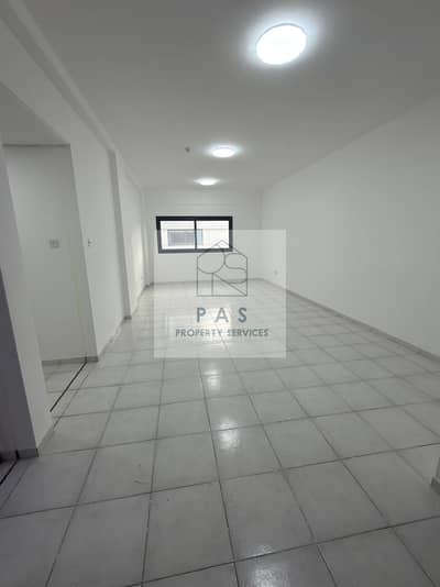 Ready to Move | 1600 sqft Office Space | Prime Location | Sheikh Zayed ...