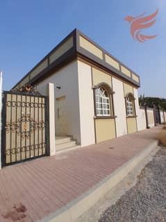 فیلا في الظيت الجنوبي،الظيت 2 غرف 45000 درهم - 14796706