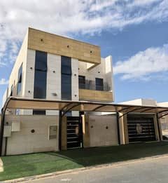 فيلا فاخرة جداً في الياسمين مقابل الرحمانية | 5 غرف ماستر + 7 حمامات + تشطيبات راقية ومواصفات كاملة مع مواقف 4 سيارات