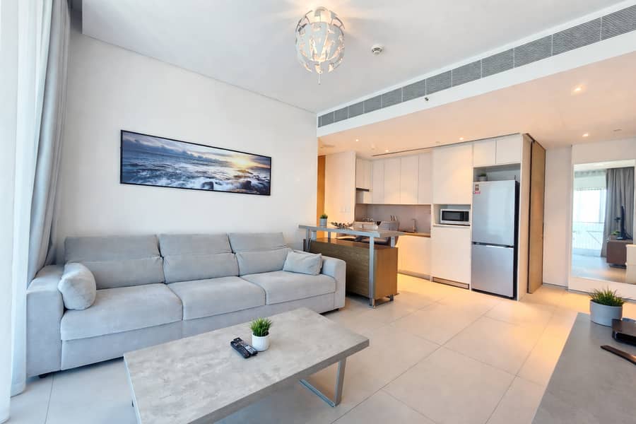 4 Modern living room with seaside art. png