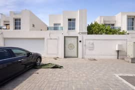 فيلا مودرن للإيجار في الزاهية – عجمان