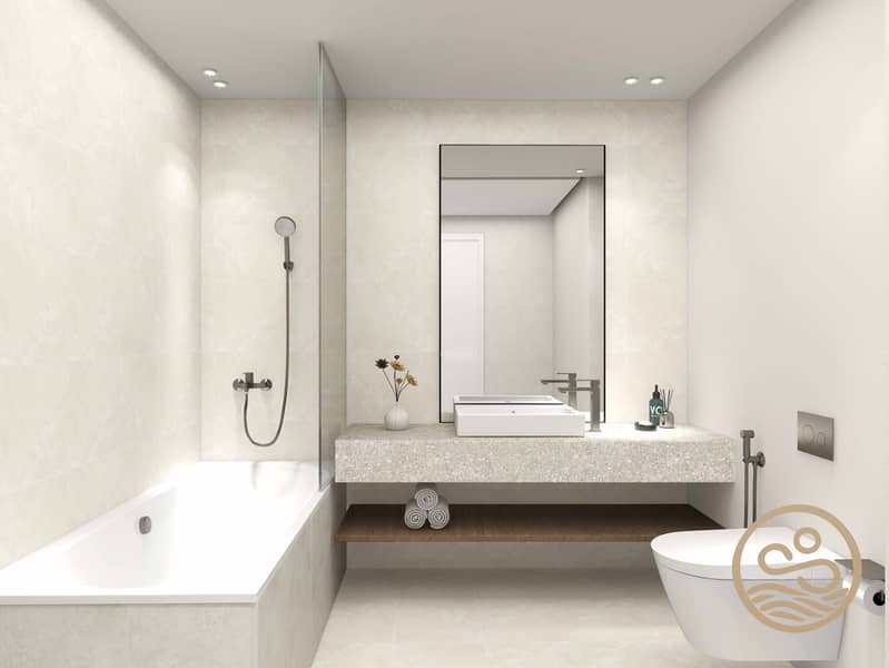 10 Bayviews_Master bathroom. jpg