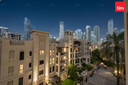 2 Bedroom Apartment for Rent in Downtown Dubai, Dubai - Bright | Unfurnished | Chiller Free | Vacant