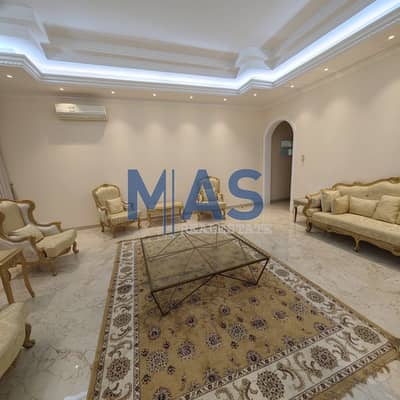 7 habitaciones Villa para en Alquiler en Al Suyoh, Sharjah - fee0c4b9-6c65-4901-9c8c-123361efeb21. jpg 7 habitaciones Villa para en Alquiler en Al Suyoh, Sharjah - fee0c4b9-6c65-4901-9c8c-123361efeb21. jpg