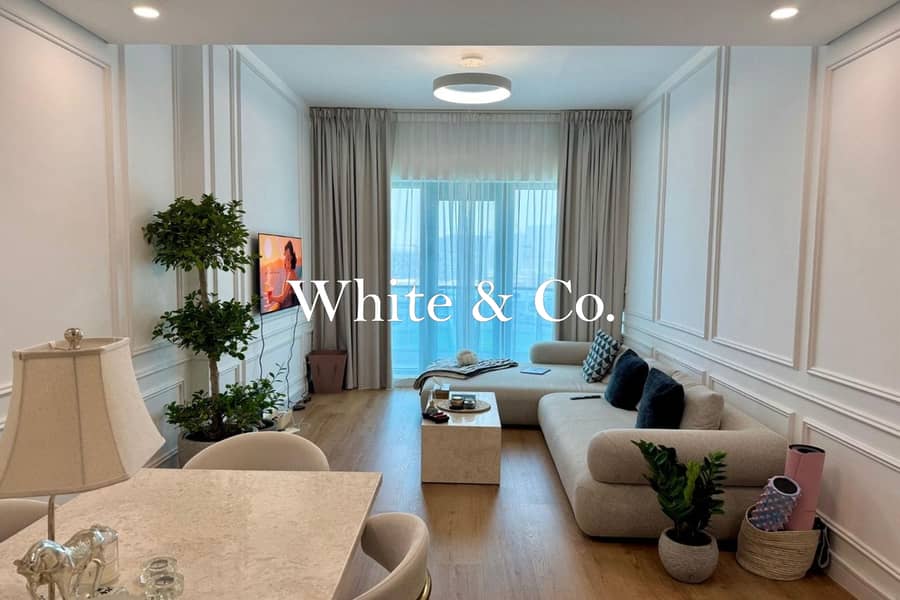 Fully furnished / Vacant / Spacious layout Fully furnished / Vacant / Spacious layout