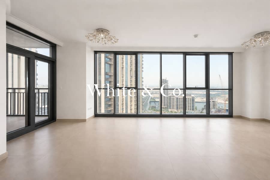 Spacious | Closed Kitchen | View Of Water Spacious | Closed Kitchen | View Of Water