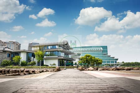 Plot zum zum Verkauf in Al Hamriyah, Sharjah - park-lujiazui-financial-center-shanghai-china. jpg