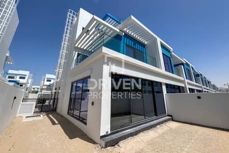 5 Bedroom Townhouse for Rent in DAMAC Lagoons, Dubai - Vastu | Maids Room | Corner Plot | Brand New 5 Bedroom Townhouse for Rent in DAMAC Lagoons, Dubai - Vastu | Maids Room | Corner Plot | Brand New