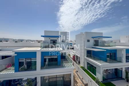 5 habitaciones Townhouse para en Alquiler en DAMAC Lagoons, Dubai - Casa adosada en DAMAC Lagoons,Santorini, 5 dormitorios, 199900 AED - 14801825 5 habitaciones Townhouse para en Alquiler en DAMAC Lagoons, Dubai - Casa adosada en DAMAC Lagoons,Santorini, 5 dormitorios, 199900 AED - 14801825