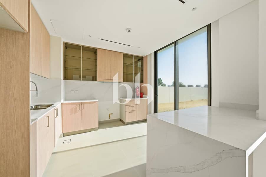 5 images image img
