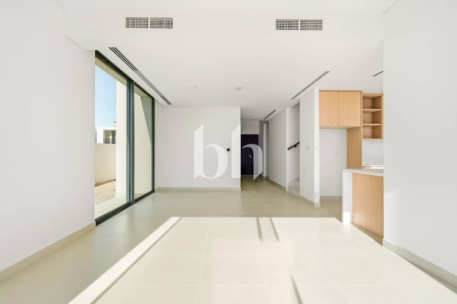 6 images image img