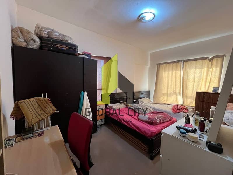 9 ca866ce9-72bd-40d8-a1cd-e421f61aabc0. jpg