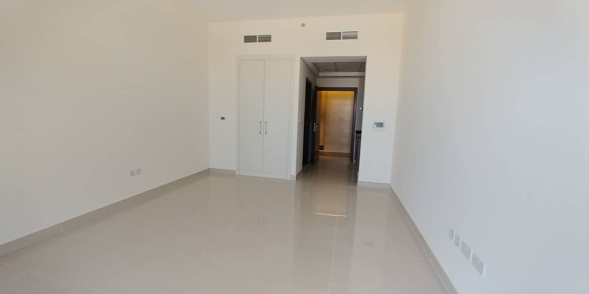 شقة في الجداف بر دبي 39999 درهم - 4417991