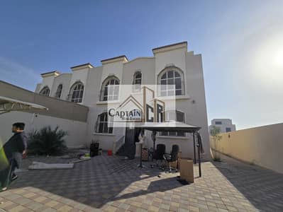3 Schlafzimmer Villa zum zur Miete in Hoshi, Sharjah - 1000305793. jpg