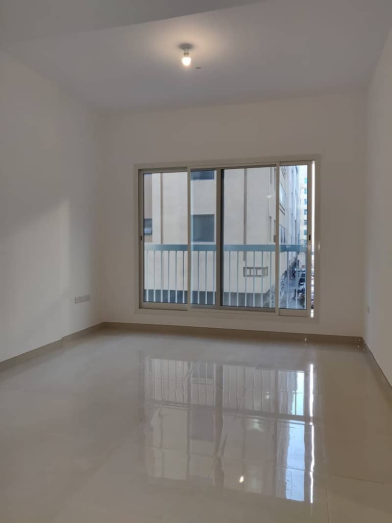 Brand New Elegant 1 bedroom hall with basement parking near Safeer Mall at Shabia 09