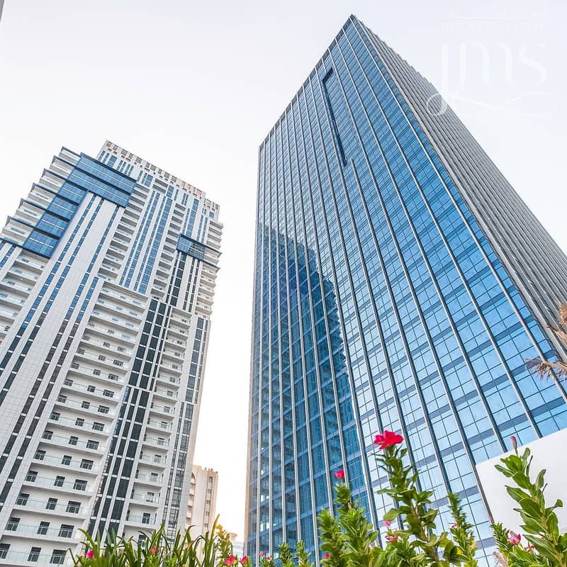 9 Make the right move. Enjoy modern Luxury living when you move into this apartment for rent in Al . jpg
