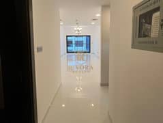 شقة بغرفة نوم واحدة خلال فترة سماح مدتها 15 يومًا، تُدفع على 6 شيكات.