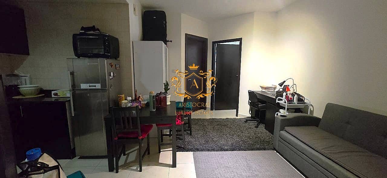 14 LR 04. jpeg
