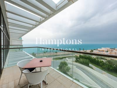 2 habitaciones Apartamento para en Venta en Palm Jumeirah, Dubai - Apartamento en Palm Jumeirah,The Crescent,Th8, 2 dormitorios, 4800000 AED - 14790574 2 habitaciones Apartamento para en Venta en Palm Jumeirah, Dubai - Apartamento en Palm Jumeirah,The Crescent,Th8, 2 dormitorios, 4800000 AED - 14790574