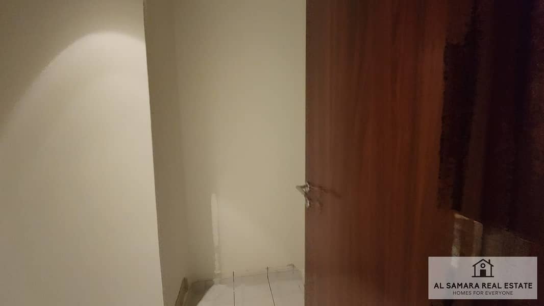 76 86. jpg