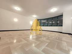 شقة في شارع حمدان 3 غرف 125000 درهم - 14807835