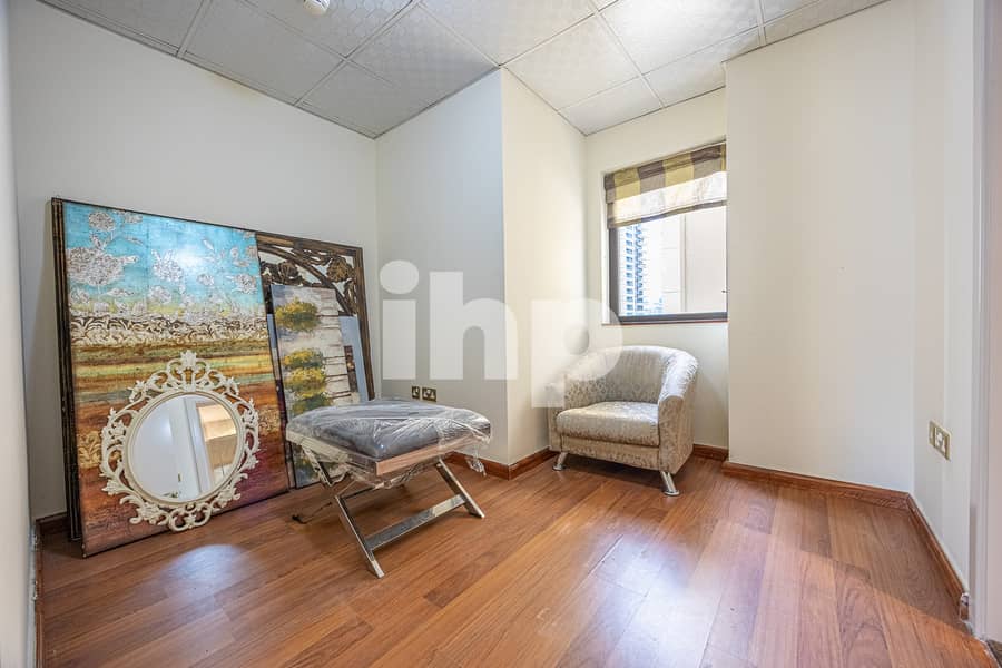 11 6U7A1333-HDR. jpg
