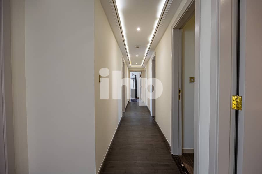 18 6U7A1383-HDR. jpg