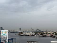 عرض خاص: شهر مجاني للإيجار – شقة غرفتين وصاله على البحر في شارع الميناء