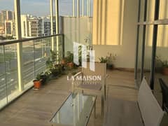 مفروش بالكامل | إطلالة على المدينة | مع شرفة