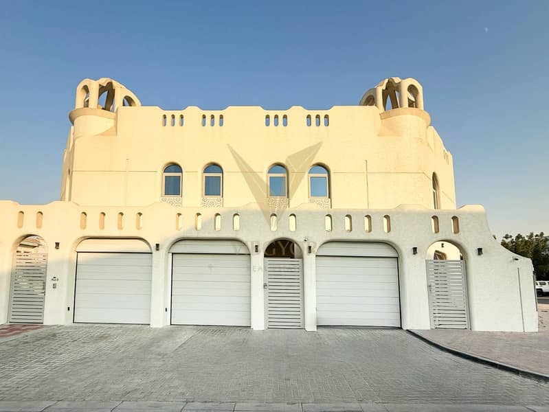 4 Bedroom + Maid Villa | Spacious Layout 4 Bedroom + Maid Villa | Spacious Layout