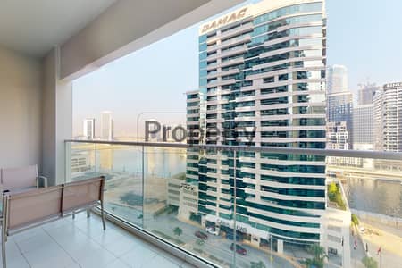 1 Bedroom Apartment for Rent in Business Bay, Dubai - Fully Furnished | Large Balcony | Canal View