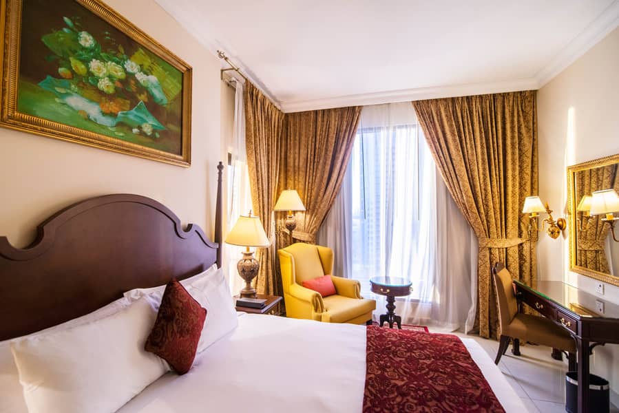 15 MERCURE DUBAI Bedroom 009. jpg