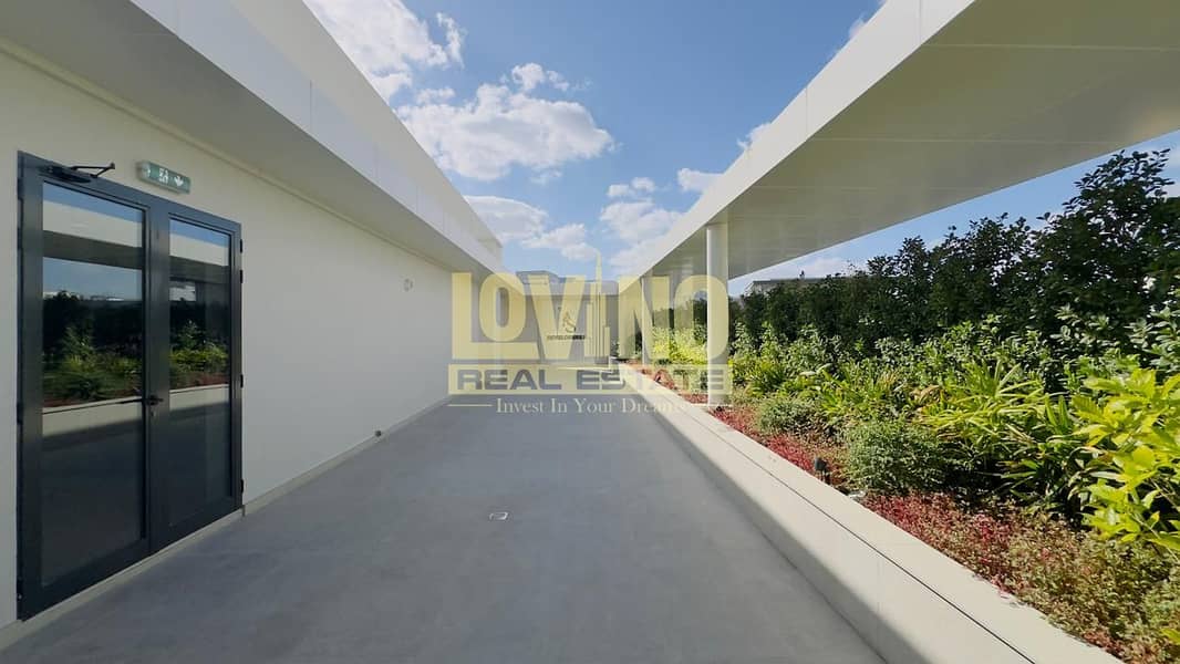 Exquisite Apartment | Modern Amenities | Prime Location - Image 11