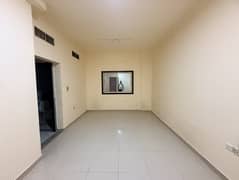 شقة في بناية النور،الند،القاسمية 1 غرفة 26999 درهم - 14814024