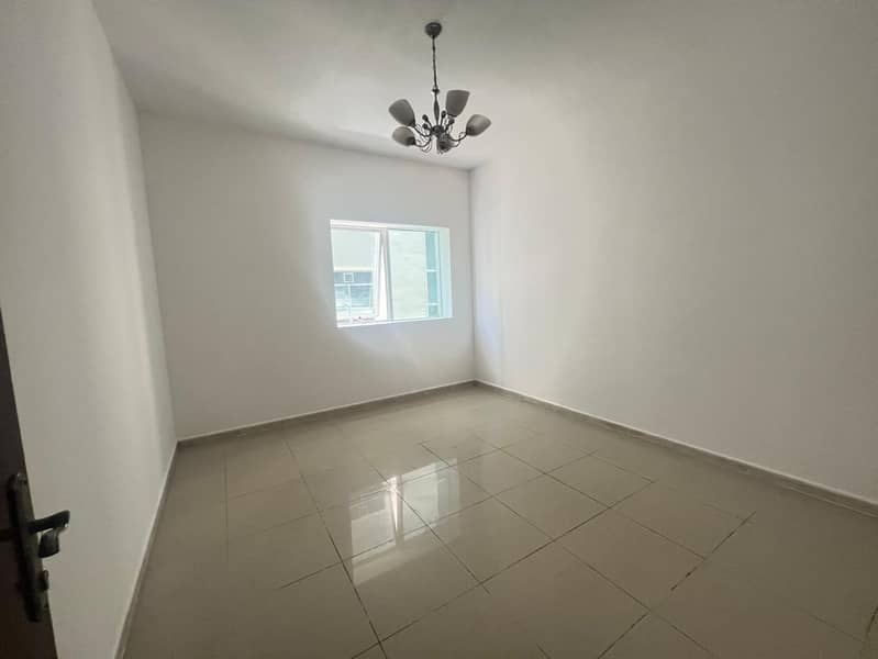 Second occupant | Spacious | Balcony with view | 2 baths | No deposit | Family building | Flexible payment | Prime location | Close to all services